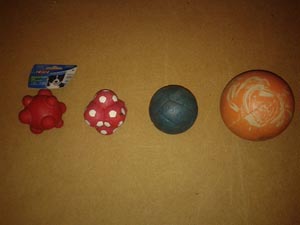 Специальные тренировочные мячи для собаки
